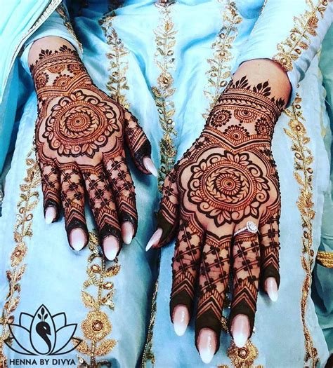 13_70 Gorgeous Back Hand Mehndi Designs That Stole Our Hearts  Pyaari