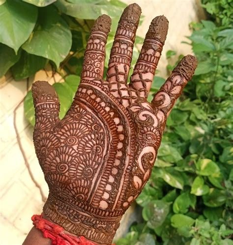 14_Bridal Mehndi Designs For Front Hand 2024  K4 Fashion