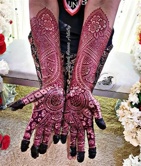10_25 Marwari Mehndi Designs For Hands And Feet