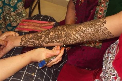 3_Mast Mehendi Studio by Zaiba Nayeem  Mehndi  Brigade Road