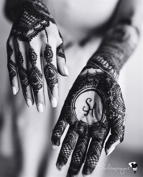 14_S Name Mehndi Design  Mesmerizing punjabi mehendi designs to adorn