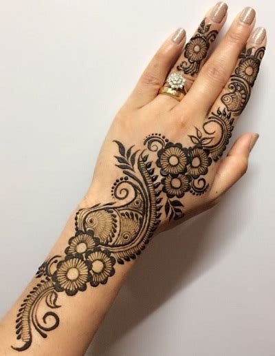 3_Latest 100 Simple and Easy Mehndi Design 2023 For Beginners and