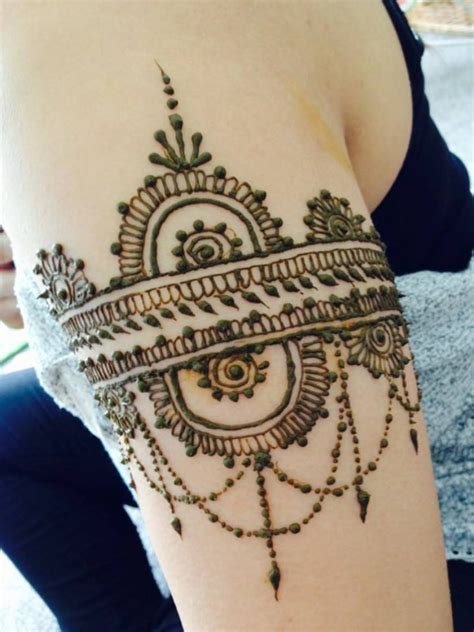 1_12 Body Mehndi Art Inspirations For The Daring Bridetobe