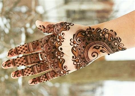 10_Beautiful Front and Back Hand Mehndi Designs For Bridal