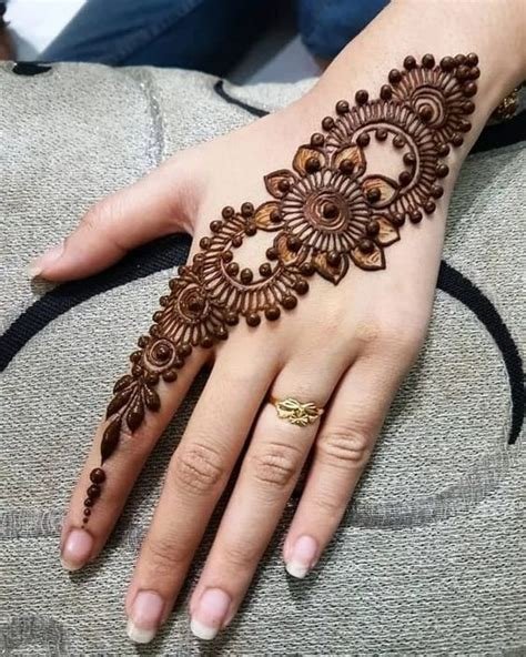 4_Bel Mehndi Design For Front Hand  New  Modern