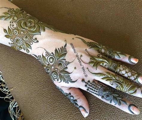 10_Trending Foot Mehndi Designs For 2021 Brides