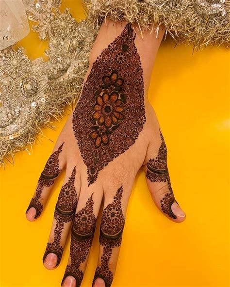 13_Mehndi Design 2021 New Simple Styles  Latest Henna  Meri Web