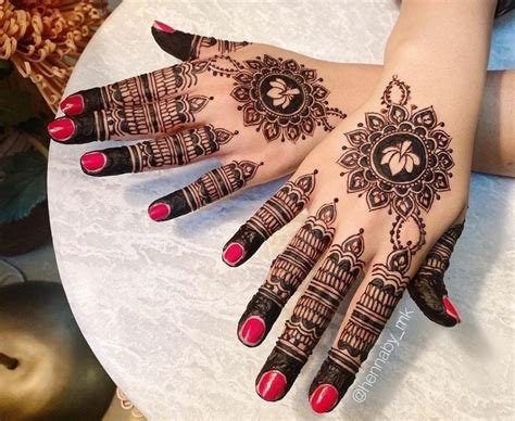 1_Mehndi Design 2021 New Simple Styles  Latest Henna  Meri Web