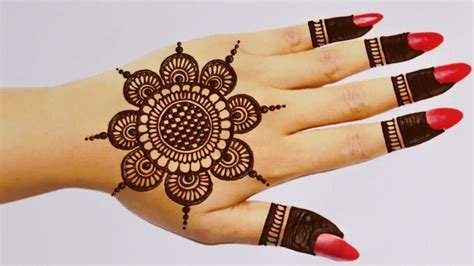 11_unique simple mehendi designs  ShaadiWish