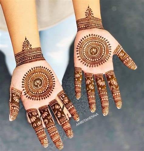 14_These Simple Arabic Mehndi Designs For Hands Are All You Need For A