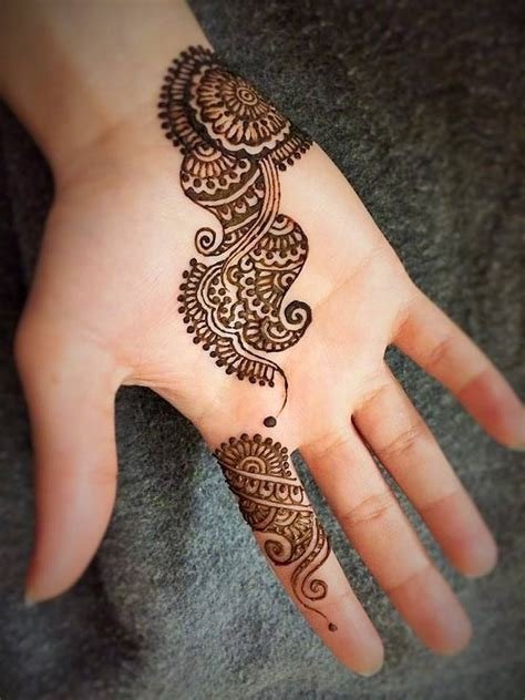 7_Bridal Mehndi Designs  9 Most Adorable Mehndi Design To Try
