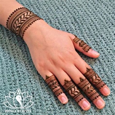 10_75 Latest Bracelet Style Mehndi Designs For 2020  EntertainmentMesh