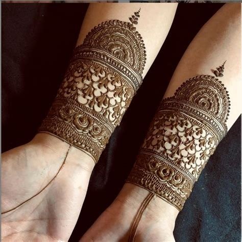 8_75 Latest Bracelet Style Mehndi Designs For 2020  EntertainmentMesh