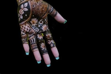 15_Rajasthani Bridal Mehndi Designs 14 Charmingly Graceful Designs