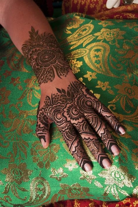 9_20 Beautiful and Easy Mehndi Designs  K4 Craft