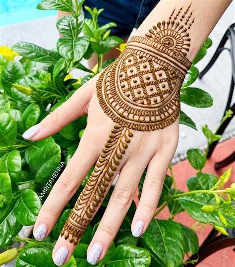 10_21 Simple Mehndi Design for Left Hand Inspirations For The Bride Squad