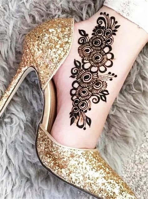 14_Latest Eid Mehndi Designs Stylish Best Collection 18  StylesGapcom