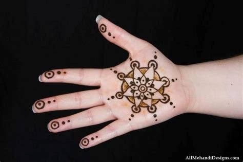 11_51 Easy  Simple Mehndi Designs for Kids