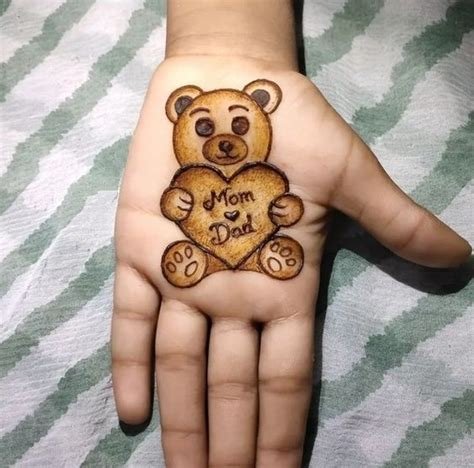 8_51 Easy  Simple Mehndi Designs for Kids