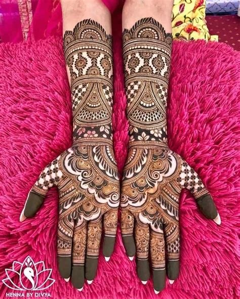 5_70 Gorgeous Back Hand Mehndi Designs That Stole Our Hearts  Pyaari