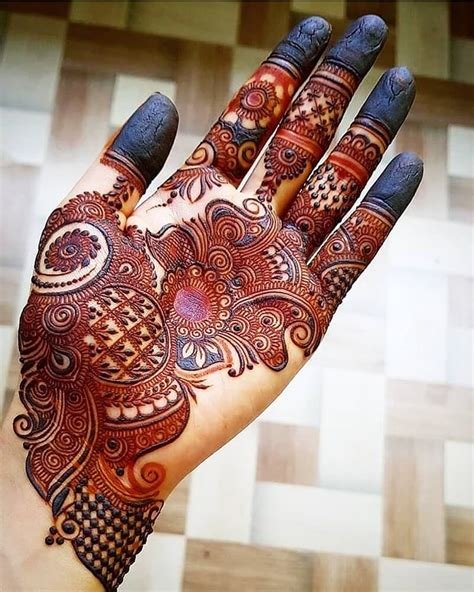 1_51 Karwa Chauth Mehndi Designs For Newlywed Brides