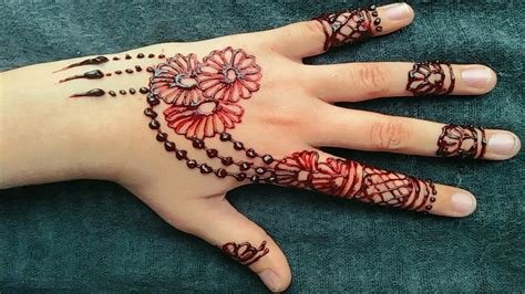 13_51 Easy  Simple Mehndi Designs for Kids