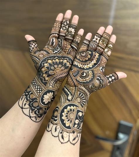 14_Best 20 Navratri Mehndi Design  Mixing Images