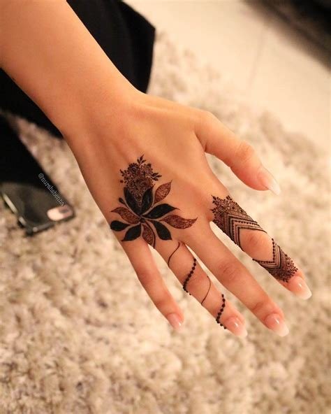 7_Finger Mehndi Design Most Beautiful Finger Mehndi Designs Latest Finger