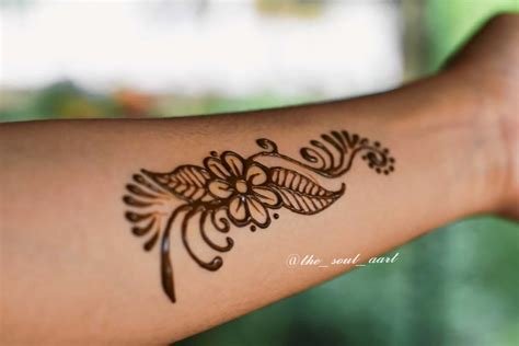 7_Basic Mehndi Designs For Beginners  Design Talk