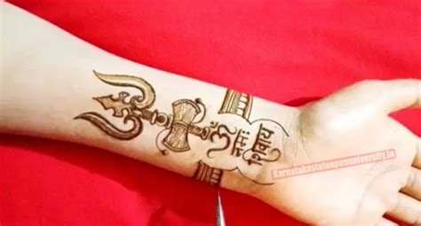 8_Celebrate Shivratri Stunning Mehndi Patterns for Devotees