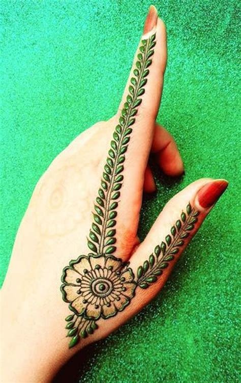 10_25 Simple And Easy Thumb Mehndi Designs  2023  Fabbon