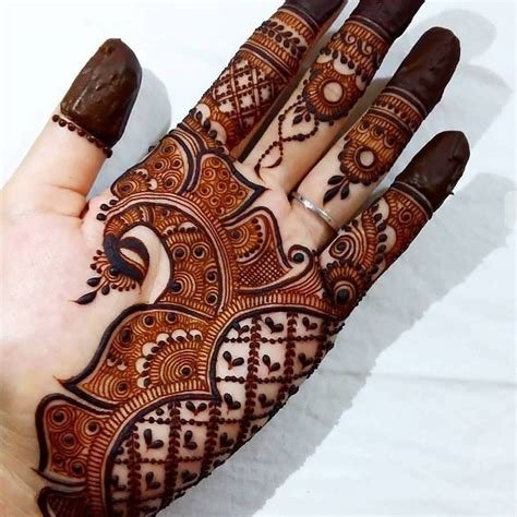 14_30 latest bridal mehndi designs of 2018  Bridal Mehendi and Makeup