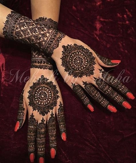 5_31 DropDead Stunning Dulhan Mehndi Designs for Hands  Legs