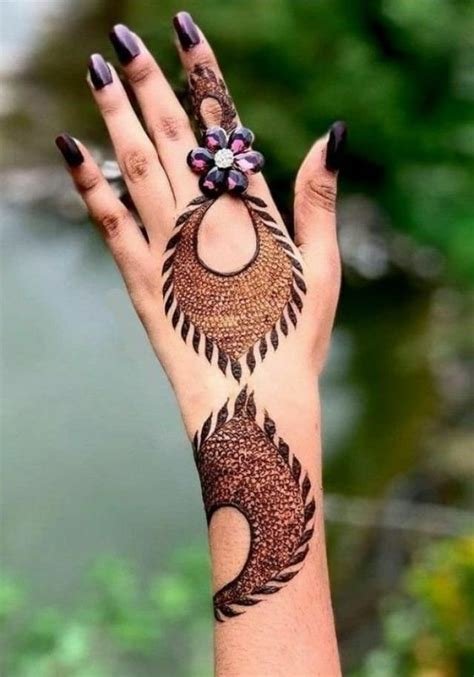 7_Ganesh Mehndi Design For Ganesh Chaturthi