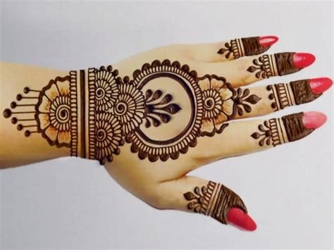 4_Flower Mehndi Design For Wedding Season  100 Images