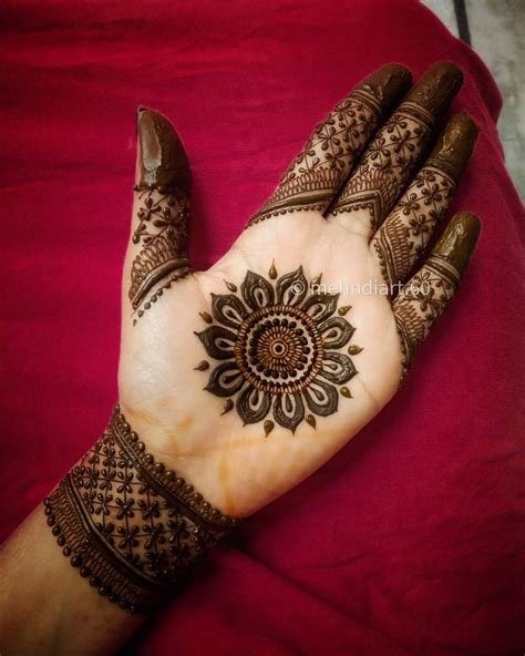 8_Round Mehndi Designs 55 Easy Circle Shape Mehandi Design for Brides