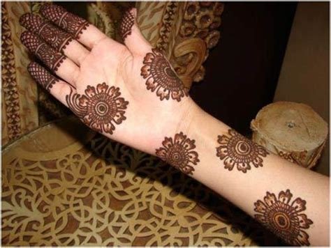 8_raksha bandhan mehndi designs trending and latest simple mehndi designs