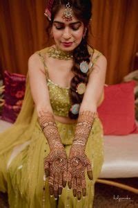 2_40 Best Mehndi Designs For Girls That Are Truly Beautiful WeddingWire