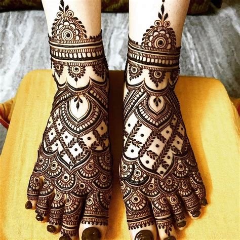 4_Modern Henna Mehndi Designs For Legs  K4 Fashion