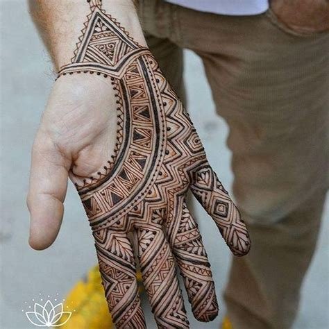 3_32 Stylish Mehndi Designs For The Modern Men  Fabbon