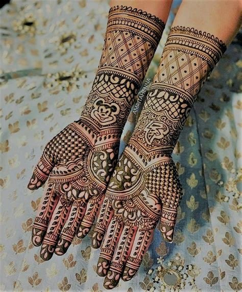 13_Premium Photo  Mehndi design in wedding girls hand