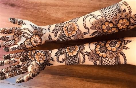 5_Traditional Rajasthani Bridal Henna Mehendi Design  Full hand Marwari