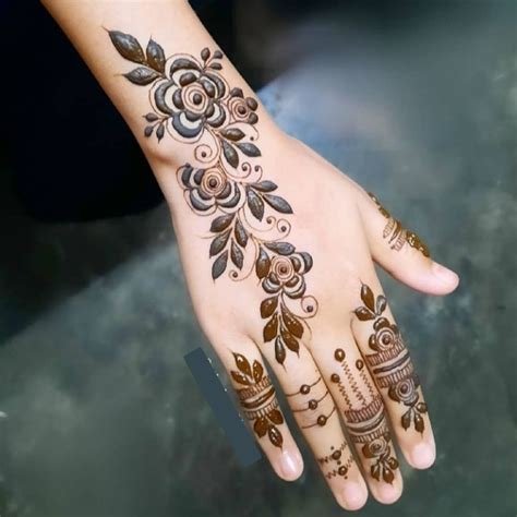 10_New 50 Front Hand Mehndi Design Henna Design  October 2020