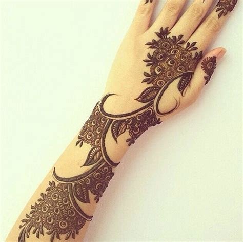 13_125 Front Hand Mehndi Design Ideas To Fall In Love With  Wedbook