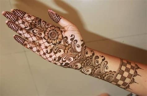 8_125 Front Hand Mehndi Design Ideas To Fall In Love With  Wedbook