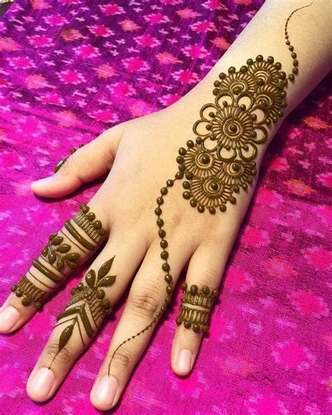 14_Easy Mehndi Designs Collection for Hand 2024  K4 Fashion