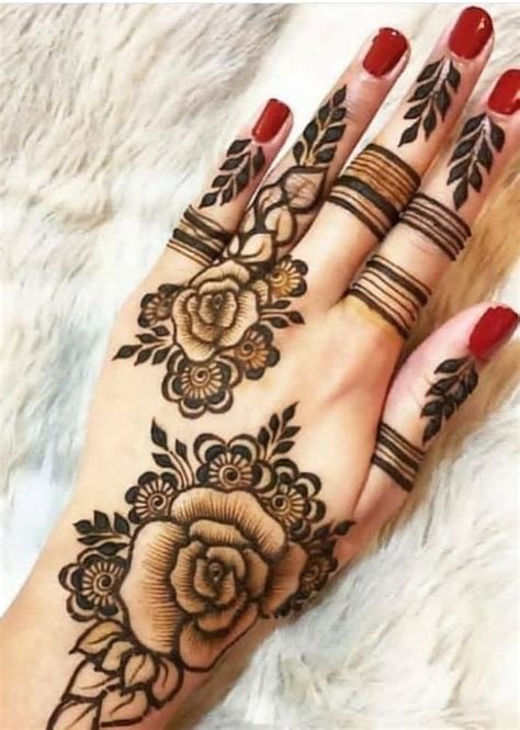 9_31 Unique And Beautiful Rose Mehndi Designs For DDay