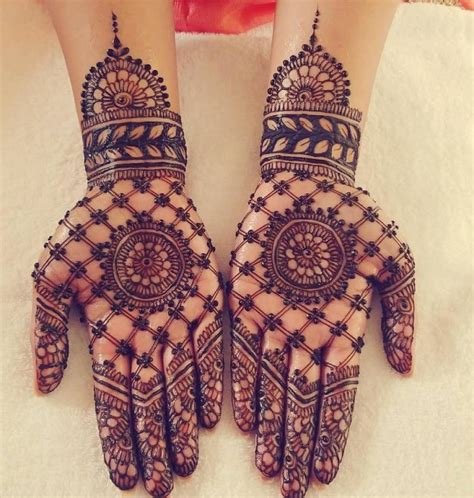 3_50 Best Royal Front Hand Mehndi Design in 2023  citiMuzik