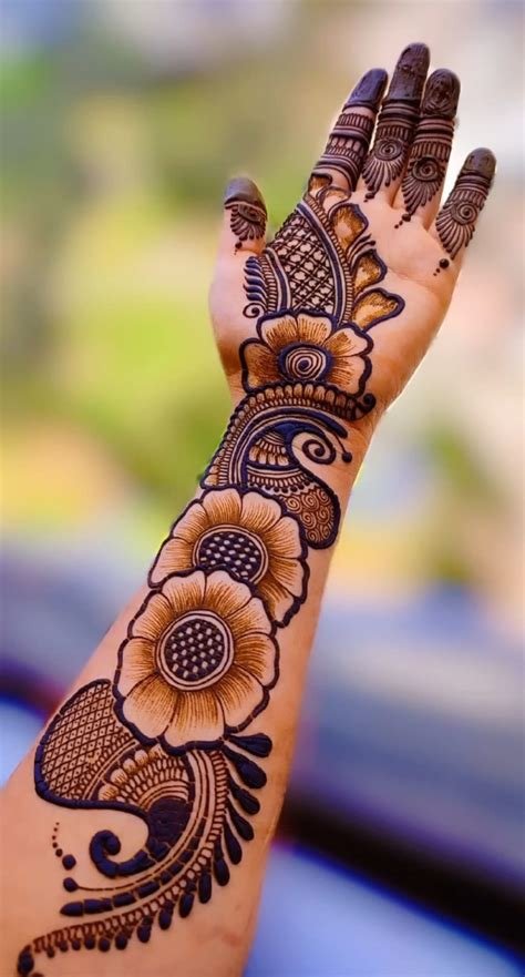 2_Mehndi Designs 2024 Check Latest Simple and Easy Mehndi Designs Here