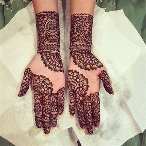 14_Mehndi Design Photo New 2022  Mehndi Designs Simple 2021 Mehendi Henna